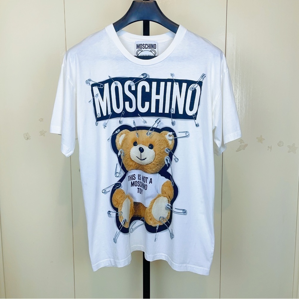 Authentic Moschino Safety Pin Unisex White Teddy Bear Tshirts